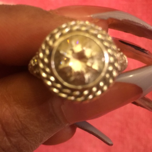 🔥🔥🔥💍Judith RIPKA RING SO BEAUTIFUL 🔥🔥💍 - Picture 4 of 7